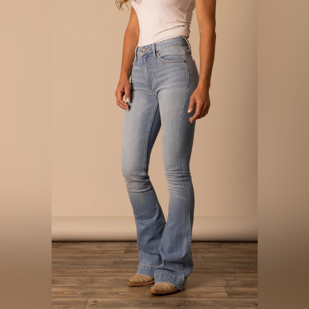 Kimes Ranch Jennifer Light Wash